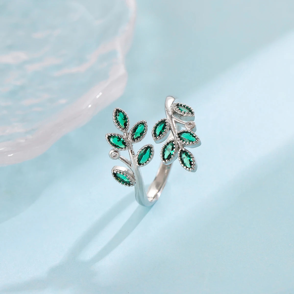 New Fashion Green Crystal Leaves 925 Sterling Silver Personality Temperament Creative Exquisite Opening Rings R376