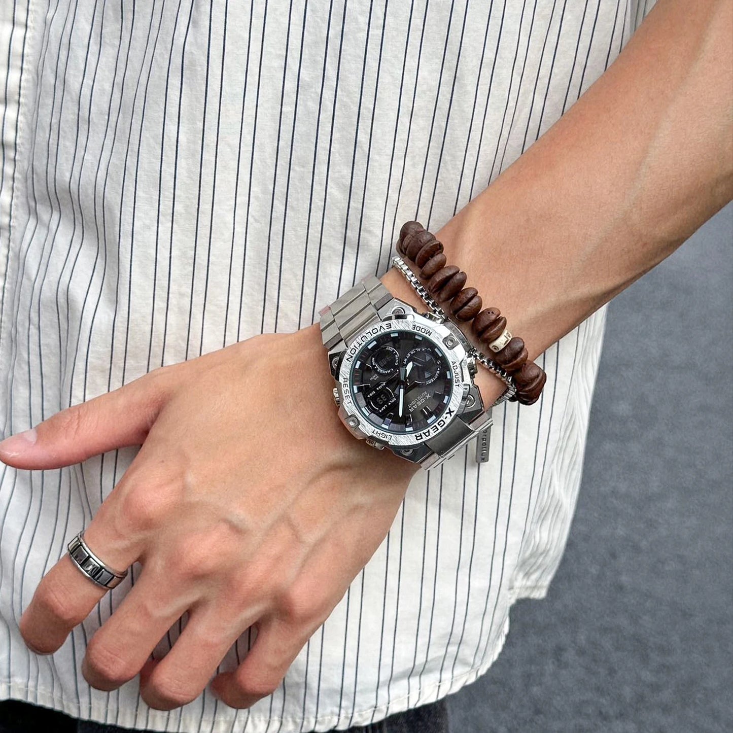 Men's watch, long-lasting battery, with timer and alarm functions, rotating windmill design, stainless steel strap