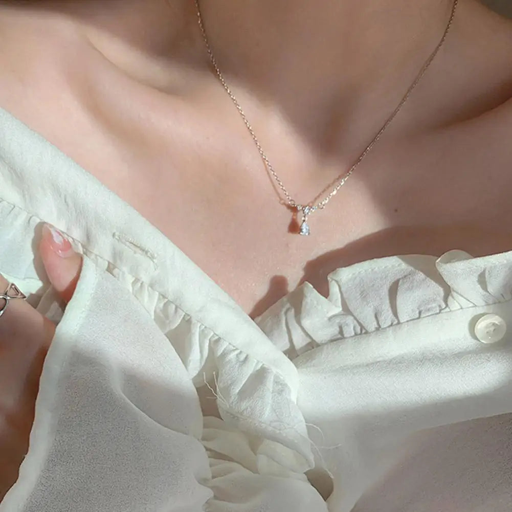Trendy Water Drop Pendant Necklace Clavicle Chain Women Simple Tiny Rhinestone Jewelry Temperament Party Wedding Gift