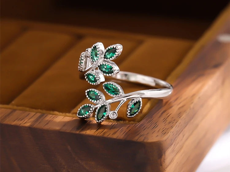 New Fashion Green Crystal Leaves 925 Sterling Silver Personality Temperament Creative Exquisite Opening Rings R376